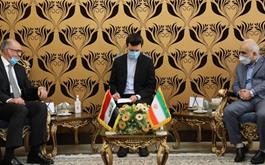 وزیر اقتصاد در حاشیه نشست با همتای عراقی خود خبر داد:تفاهمات جدید گمركی و سرمایه گذاری بین جمهوری اسلامی ایران و عراق